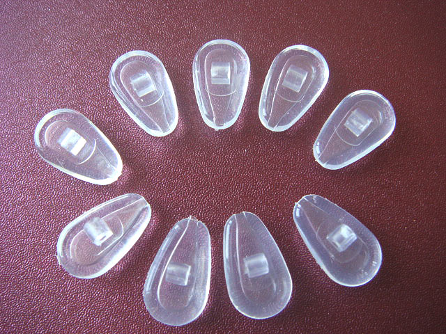 EYEGLASSES NOSEPADS ALLERGY Glass Eye