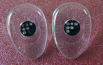 nose_pads_with_logo